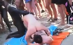 Horny People Fucking Out At The Beach