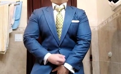 Str8 daddy jerking off in suit