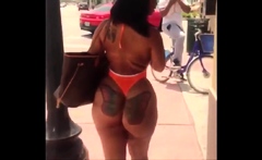 Black Beauties Flashing In Public