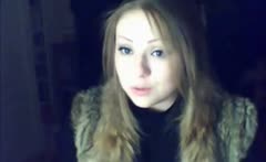 Girl Cute Show Cam On Ihukup.com_(n